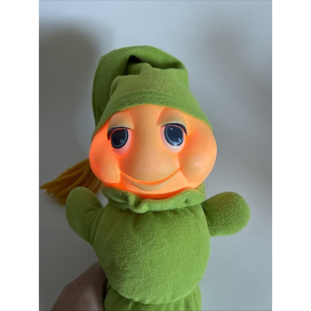 Vtg Glowwor HASBRO Preschool ORIGINAL 1980’s  13” Plush Toy Works J1
